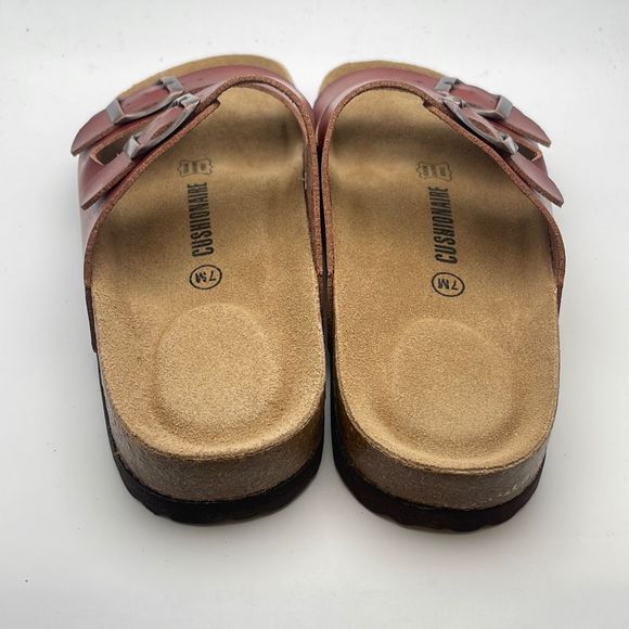 CUSHIONAIRE Women's Comfy Cork Footbed Sandal SIZE 7 WHISKEY - Picture 4 of 6